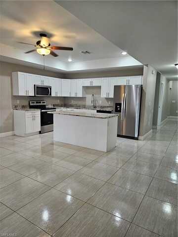 4916/4918 24th, LEHIGH ACRES, FL 33973