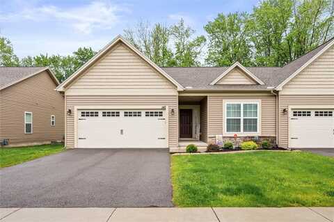 142 Golden Oaks, Gates, NY 14624