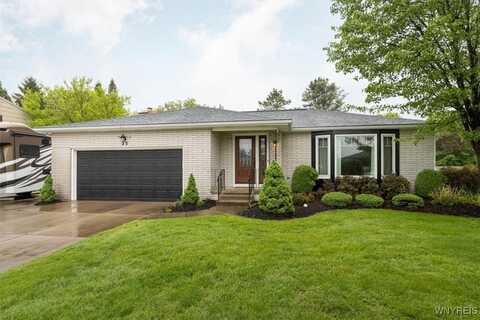 23 Bittersweet Lane, Orchard Park, NY 14127