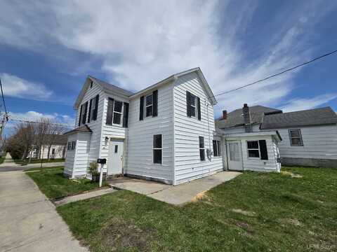 601 RANGE STREET, MANISTIQUE, MI 49854