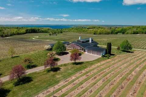2721 NELSON ROAD, PENINSULA TWP, MI 49686