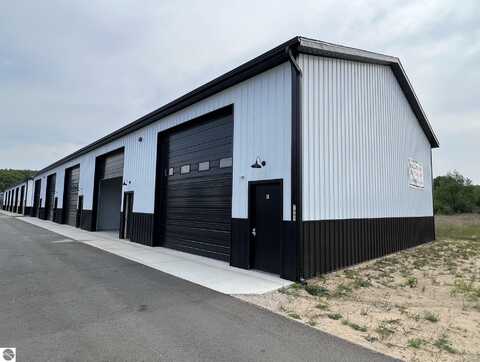 7450 GLENDALE 33, BELLAIRE, MI 49615