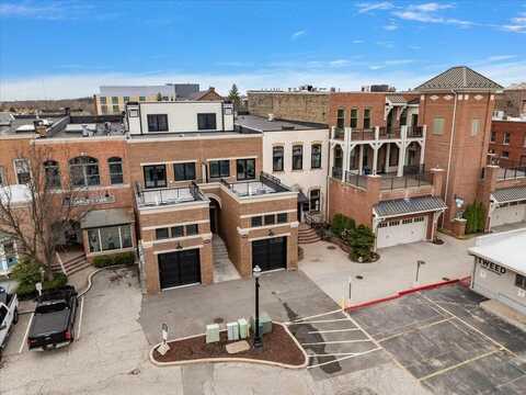 52 E 8TH STREET, HOLLAND, MI 49423