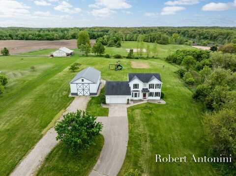 8730 52ND STREET SE, ADA, MI 49301
