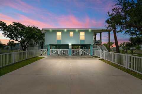 42 Nassau Drive, Rockport, TX 78382