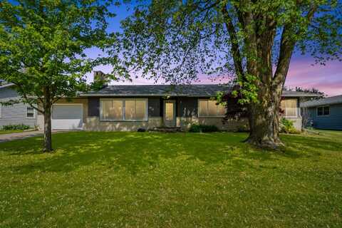 743 15th Street, Nevada, IA 50201