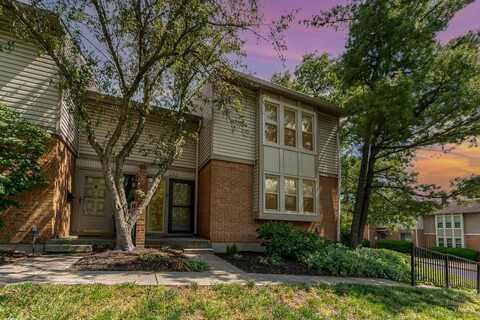 2 Woodside Court, Cincinnati, OH 45246