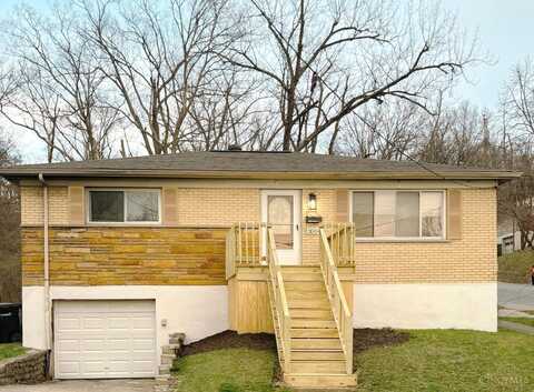 3004 Aquadale Lane, Cincinnati, OH 45211