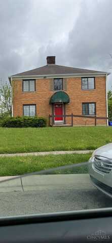 14 Victory Drive, Hamilton, OH 45013