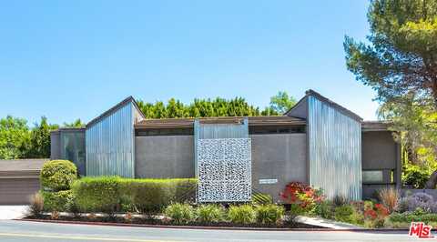 110 N Barrington Ave, Los Angeles, CA 90049