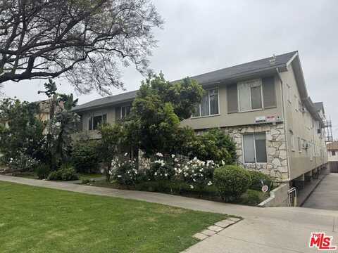 8218 De Longpre Ave, West Hollywood, CA 90046