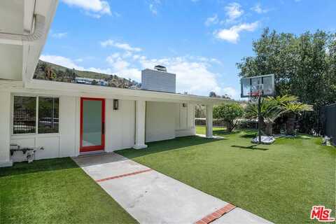 1300 Bienveneda Ave, Pacific Palisades, CA 90272