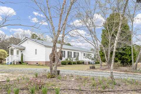 236 Sweetwater Road, Saint Matthews, SC 29135