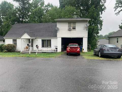 1719 E Cloaninger Avenue, Statesville, NC 28625