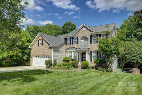 12125 Mountainside Lane, Charlotte, NC 28278