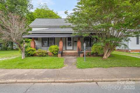 222 W McCubbins Street, Salisbury, NC 28144