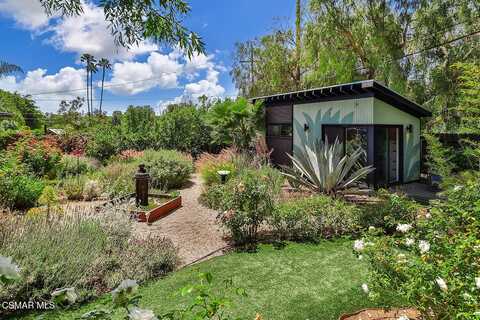 2433 Calle Narciso, Thousand Oaks, CA 91360