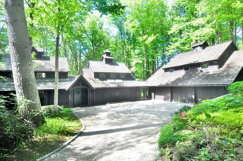 21 Bexley Court, Goshen, CT 06756