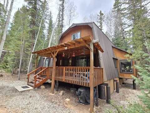 1650 E Piper Cir, Duck Creek Village, UT 84762
