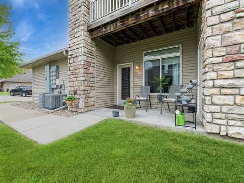528 Kelsey Lane, Altoona, IA 50009