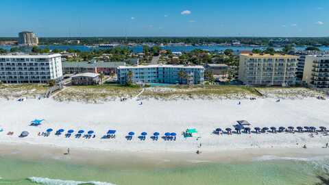 667 Nautilus Court, Fort Walton Beach, FL 32548