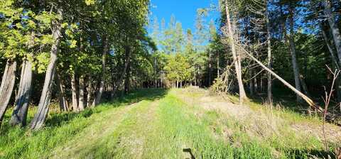143 St. Martins Pt RD, Hessel, MI 49745