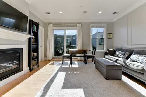 37 P St 5, Boston, MA 02127