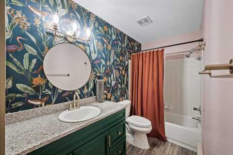 2250 Ridge Drive 31, Saint Louis Park, MN 55416