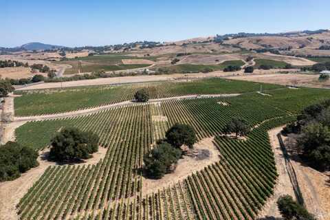 3340 Lichau Road, Penngrove, CA 94951