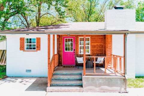 208 NW L Street, Bentonville, AR 72712