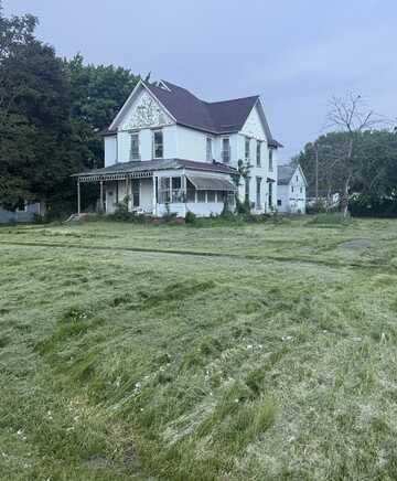 undefined, Windsor, IL 61957