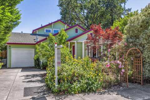 742 Dexter Street, Santa Rosa, CA 95404