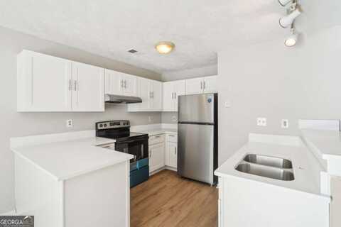 1066 Rock Creek LN, Norcross, GA 30093