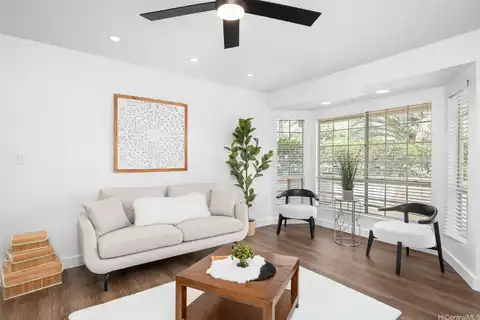 306 Mananai Place 4D, Honolulu, HI 96818