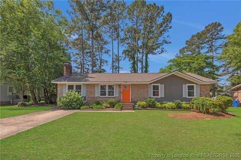 638 E Raynor Drive, Fayetteville, NC 28311