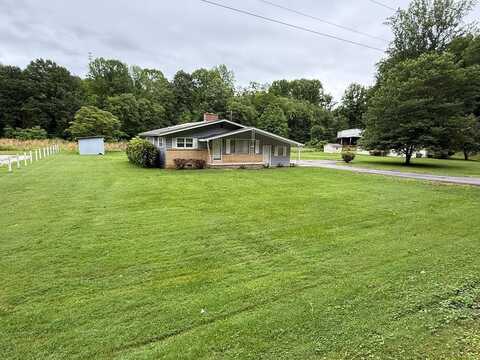 188 West Deep Creek Rd, Bryson City, NC 28713