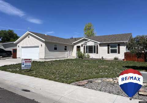 1426 Pinecrest, Riverton, WY 82501