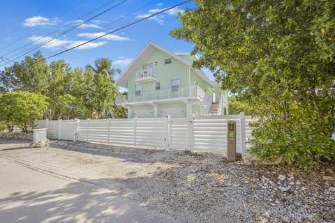 41 Mutiny Place, Key Largo, FL 33037
