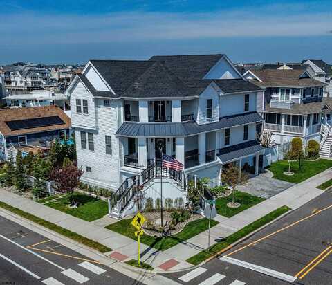 2 Bayonne Pl, Ocean City, NJ 08226