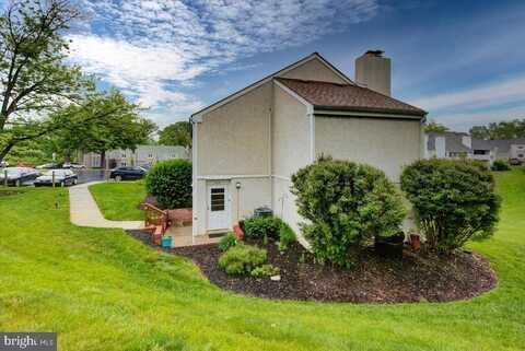 102 HARVEST LANE, PHOENIXVILLE, PA 19460