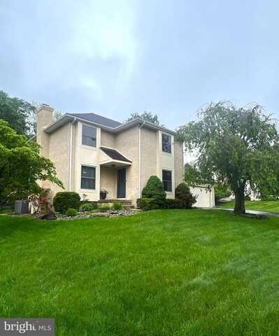 25 HAYLOFT CIRCLE, WILMINGTON, DE 19808