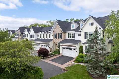 1908 Carriage Knoll Drive, Bethlehem, PA 18015