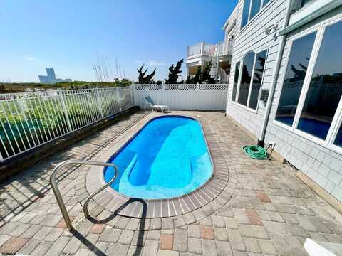 24 Ocean Dr W Dr, Brigantine, NJ 08203