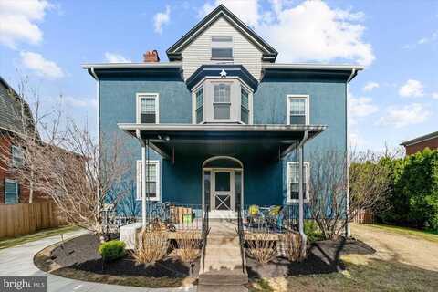 1041 COUNTY LINE ROAD, BRYN MAWR, PA 19010