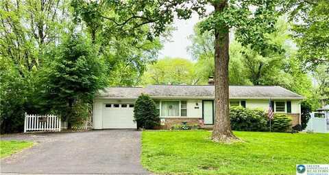 1326 Blue Barn Road, Macungie, PA 18104