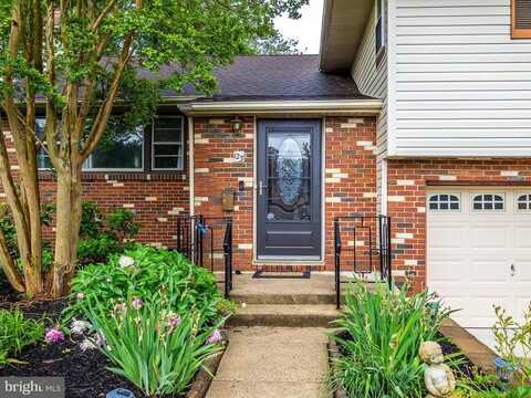 123 MEETING HOUSE LANE, CHERRY HILL, NJ 08002