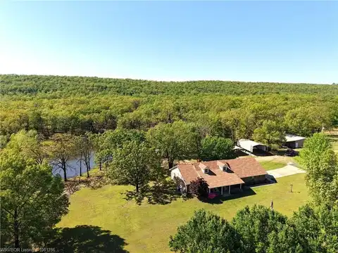 2103 W George, Pocola, OK 74902