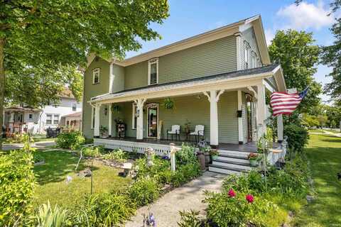 702 S Van Buren Street, Auburn, IN 46706