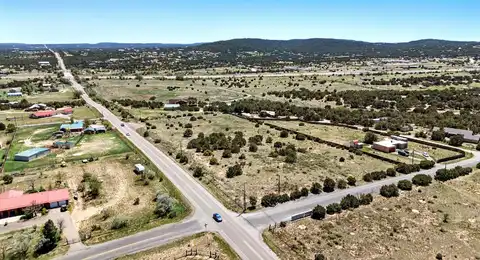 951 Mountain Valley Road, Tijeras, NM 87059