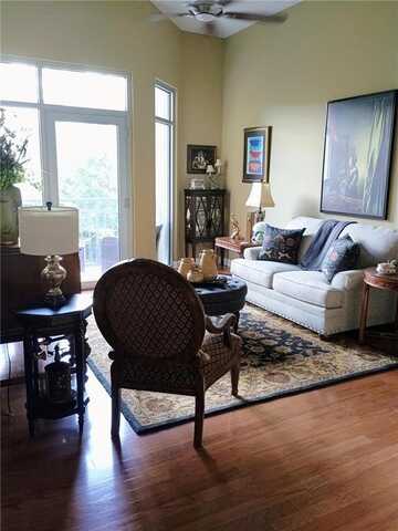 711 Cosmopolitan Drive NE, Atlanta, GA 30324